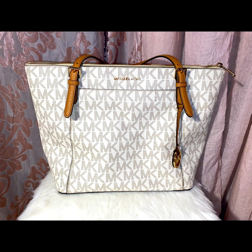 Michael Kors shoulder bag